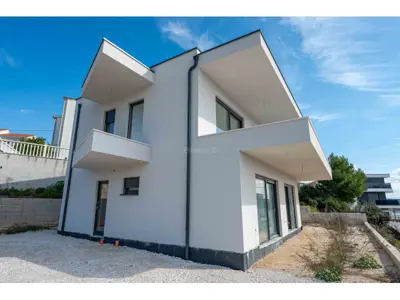 For Sale: Modern House with Sea View, Seget - 8