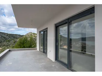 For Sale: Modern House with Sea View, Seget - 3