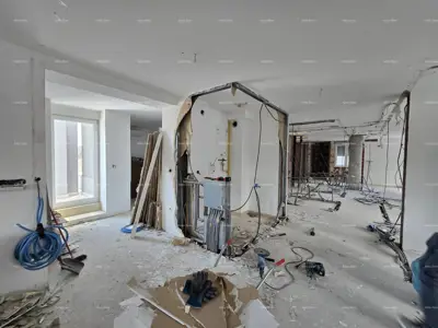 Stan 171 m², Pula Centar - terasa 60 m² i lift