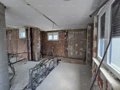 Stan 171 m², Pula Centar - terasa 60 m² i lift - 5