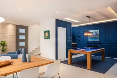 Vila 244 m², Splitska na Braču, prvi red do mora - 18