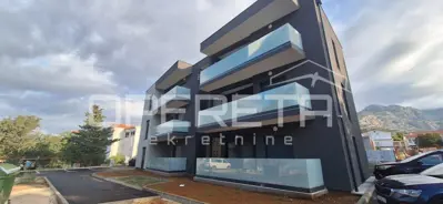 Projekt mit 28 Apartments in Starigrad, 150 m vom Meer