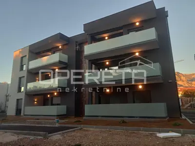 Project of 28 apartments in Starigrad, 150 m from the sea - 11