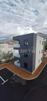 Project of 28 apartments in Starigrad, 150 m from the sea - 8