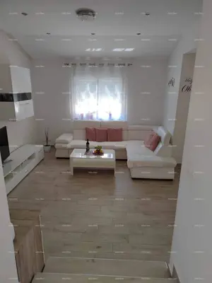 Haus in Pula, Šikići - ruhige Lage nahe der Stadt und der Küste - 9