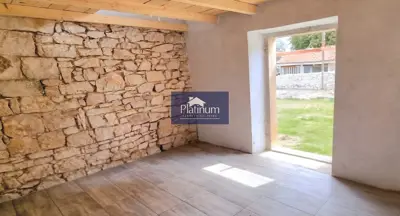 Stone house 150 m², Krnica - 3 residential units - 5