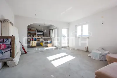 House 460 m², Sopnica - quiet dead-end street - 16