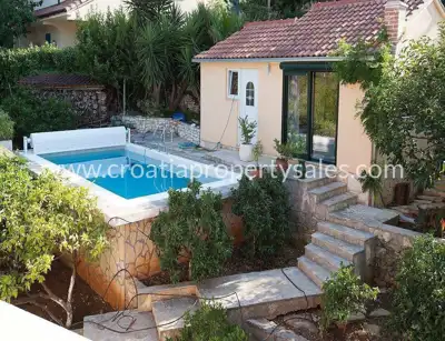 Kuća, Brač, 280 m², 850 000 € - 8