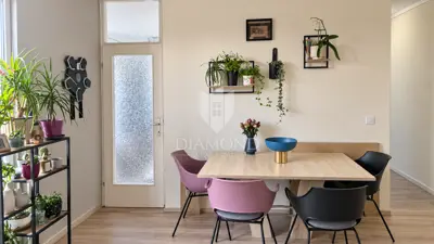 Wohnung in Pula, Vidikovac - 2 Schlafzimmer, Balkon
