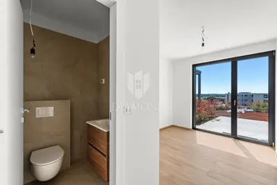 Apartment 112,82 m², Novigrad - garden 180,90 m² and terrace - 5