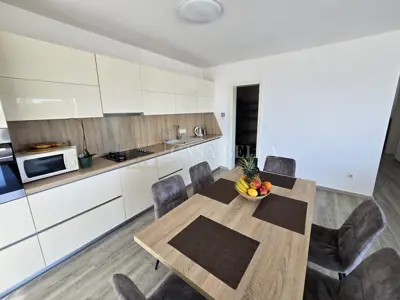 Wohnung zur Miete in Doričići, 95 m² - 8
