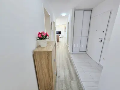 Wohnung zur Miete in Doričići, 95 m² - 16
