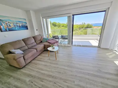 Wohnung zur Miete in Doričići, 95 m² - 3