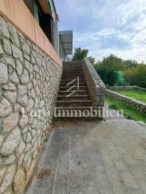 Otok Krk, Njivice, kuća s pogledom na more, mirna lokacija - 5