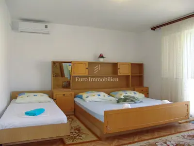 House 473 m², Baška Voda - 4 floors, sea view - 6
