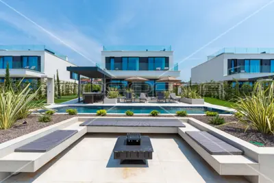 Villa 204 m², Kukci near Poreč, sea view - 3