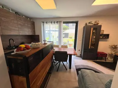 Wohnung 55 m², Štinjan - Garten 51 m² und Terrasse - 7