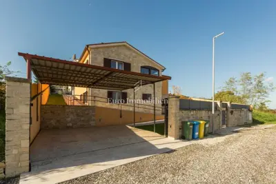 Haus 219 m², Vižinada - freier Blick auf die Natur - 12