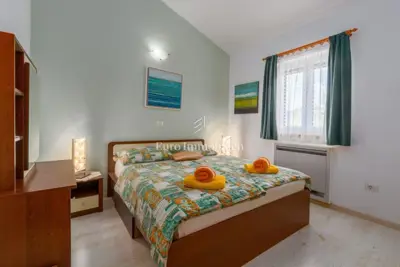 Haus 219 m², Vižinada - freier Blick auf die Natur - 22