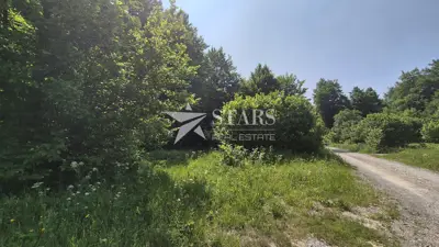 Bauland 2.564 m², Polane - Delnice, ruhige Lage