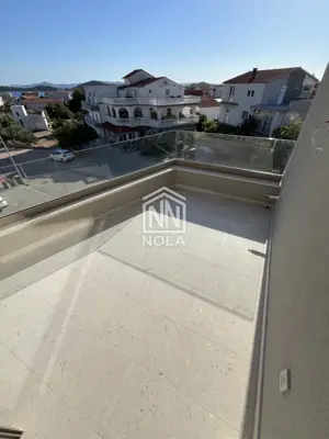 Stan 92,56 m², Tribunj - pogled na more - 10