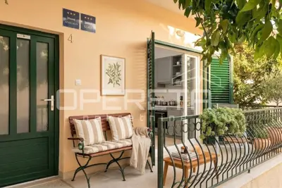 Apartment house 281 m², Podgora - 50 m from the sea