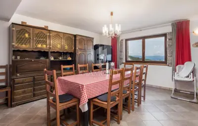 Estate 564 m², Veprinac - peace, privacy and investment potential - 8