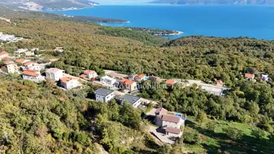 Drenje - building land with villa project