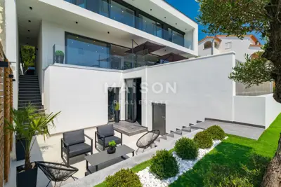 Villa 400 m², Medulin - sea view and infinity pool - 8