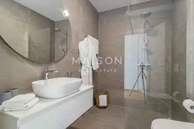 Villa 400 m², Medulin - sea view and infinity pool - 18