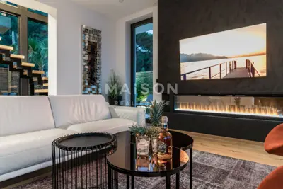 Villa 400 m², Medulin - sea view and infinity pool - 11