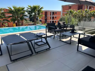 Villa 400 m², Medulin - sea view and infinity pool - 7