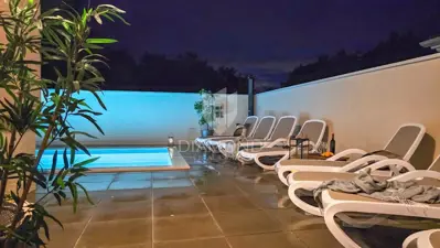 Umag okolica, predivna samostojeća kuća 260 m² sa bazenom - 18