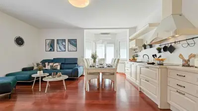 Umag okolica, predivna samostojeća kuća 260 m² sa bazenom - 7