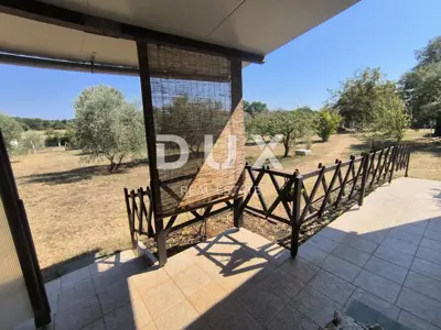 Haus 54 m², Loborika - ebenerdiges Haus mit überdachter Terrasse - 3