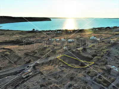 Građevinsko zemljište 821 m², Rtina - neometani pogled na more