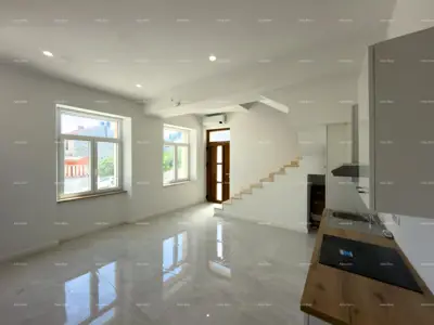 Haus 150 m², Šijana in Pula - ruhige Lage - 4