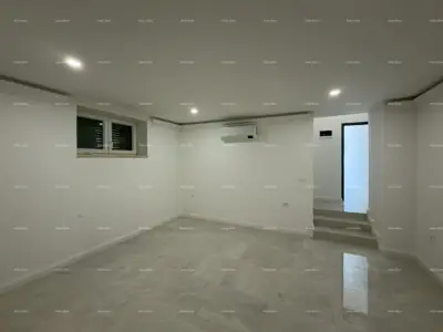 Haus 150 m², Šijana in Pula - ruhige Lage - 22