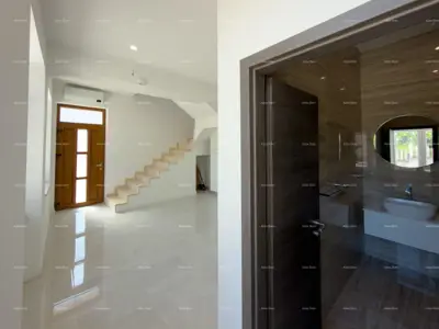 Haus 150 m², Šijana in Pula - ruhige Lage - 12