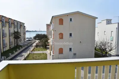Kuća u Vrsi, 495 m², 150 m od mora i pogled na more - 19
