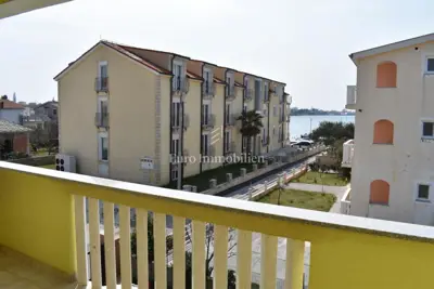 Kuća u Vrsi, 495 m², 150 m od mora i pogled na more - 18