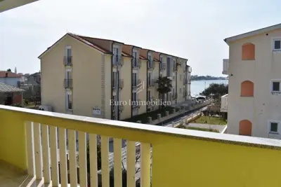 Kuća u Vrsi, 495 m², 150 m od mora i pogled na more - 21
