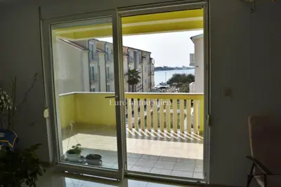 Kuća u Vrsi, 495 m², 150 m od mora i pogled na more - 17