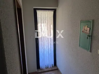 Haus 270 m², Viškovo - 3 Etagen und Hofgebäude - 14
