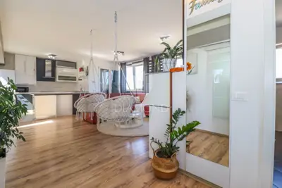 Penthouse 90 m², Pula Centar - krovna terasa 45 m² - 13