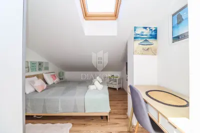 Penthouse 90 m², Pula Centar - krovna terasa 45 m² - 19