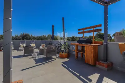 Penthouse 90 m², Pula Centar - krovna terasa 45 m² - 2