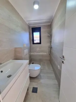 House 187 m², Poreč - quiet location and garden 200 m² - 18