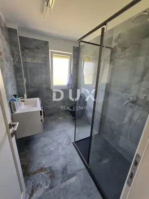 Villa 254,6 m², Poreč - am Meer und mit Meerblick - 6