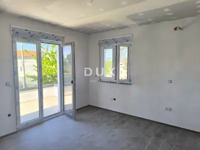Haus 162 m², Svetvinčenat - moderne zweigeschossige Immobilie mit Pool - 9